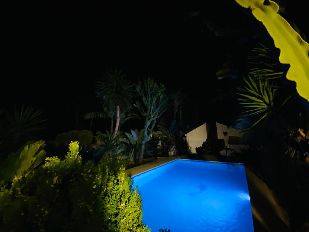 מארבלה Studio-Near The Beach, Bbq And Seawater Pool מראה חיצוני תמונה